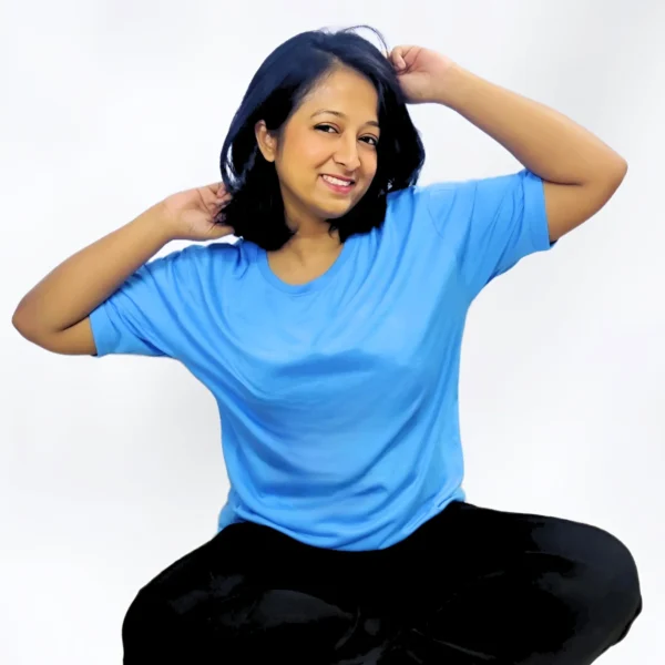 Women Solid Round Neck Blue T-Shirt